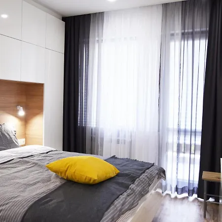 Апартамент Gardens Luxury E11