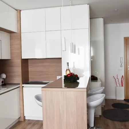 Gardens Luxury E11 Апартамент *